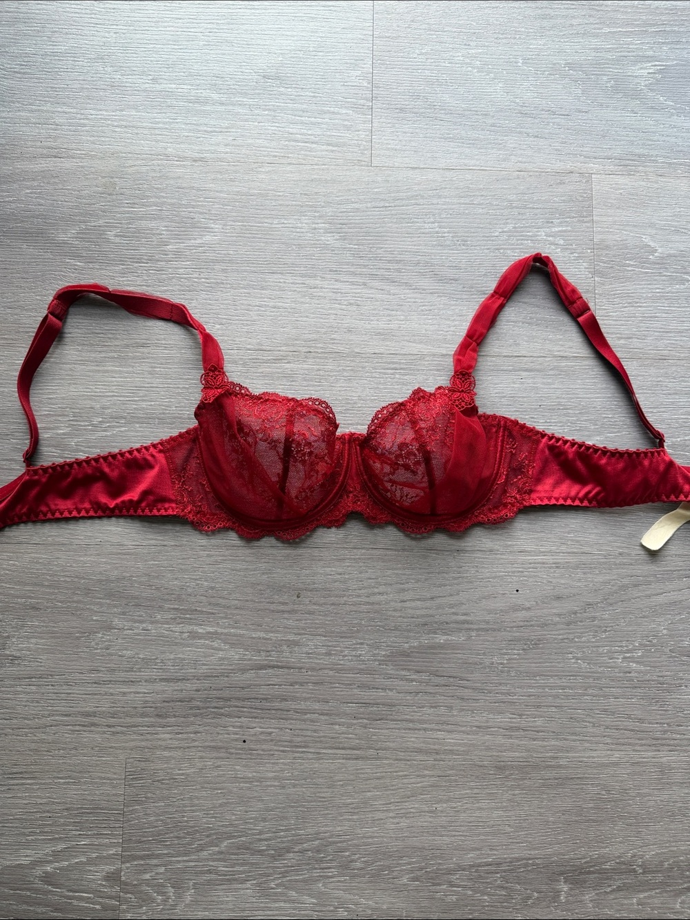 Aubade Bright Red Lace Bra stunning details